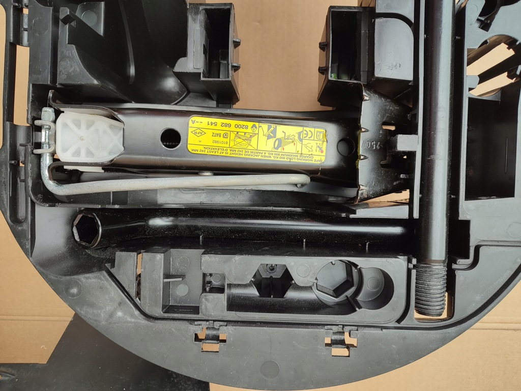 фото №4, Набір домкрат вушко ключ renault clio iii оригінал 8200682541a