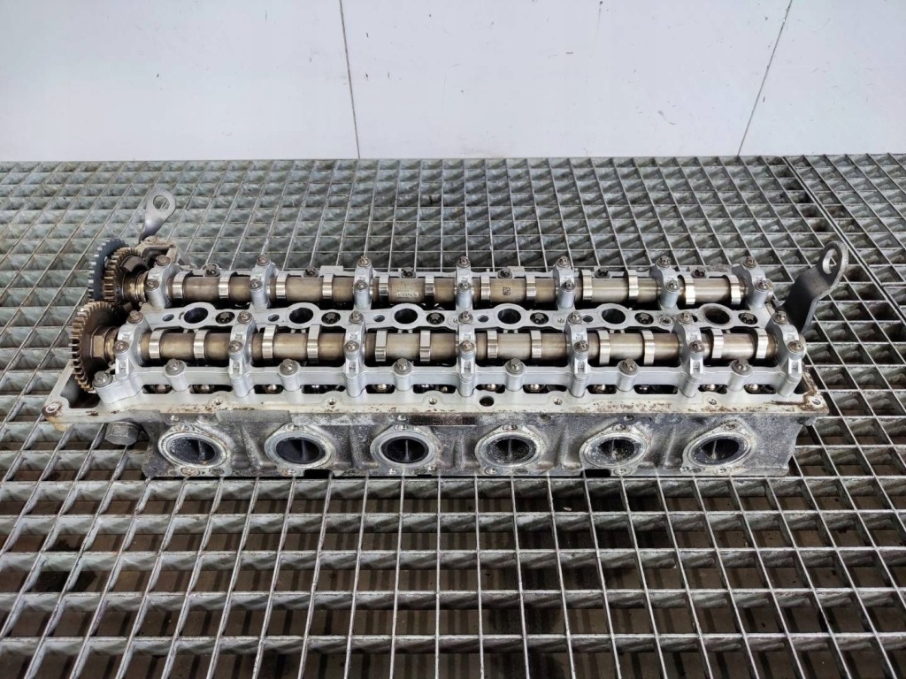фото №8, Головка двигуна вали розподільного валу 3.0 d bmw 7 f01 n57d30a 7812929