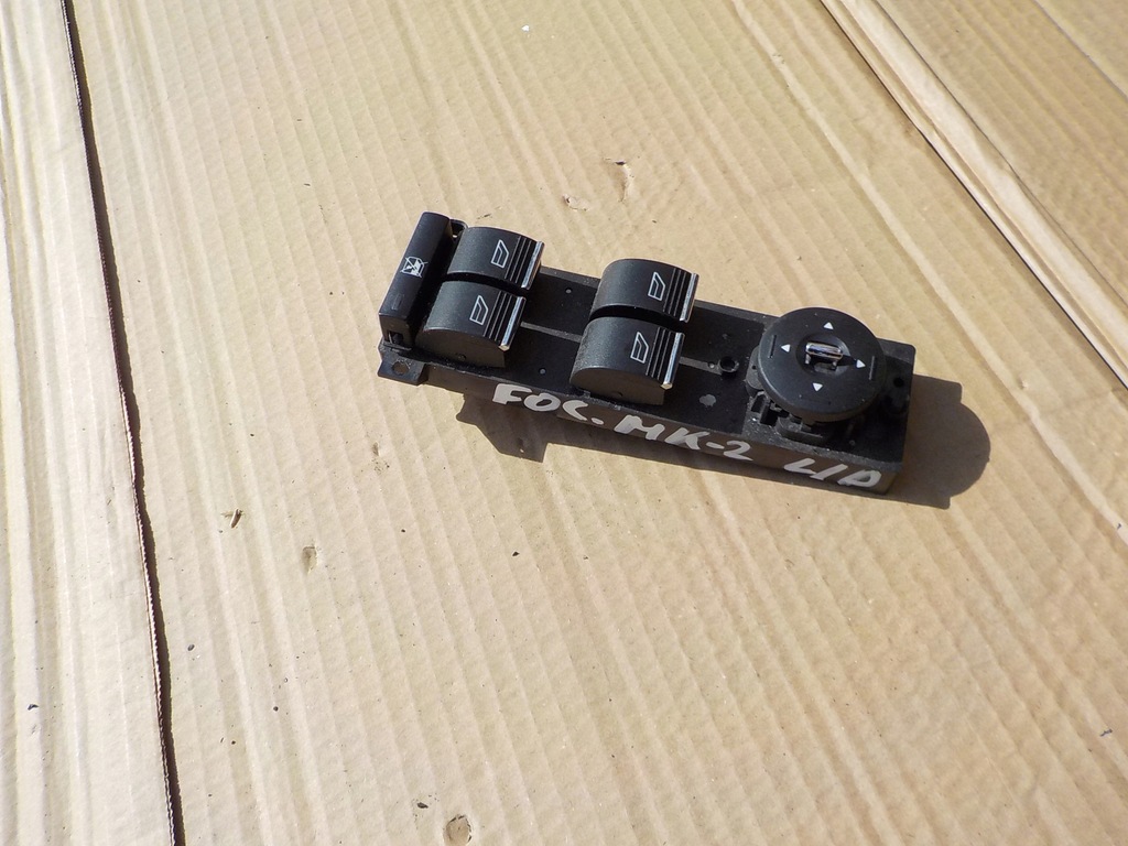 фото №1, Панель перемикач вікон ford focus mk2 8m5t14a132ac