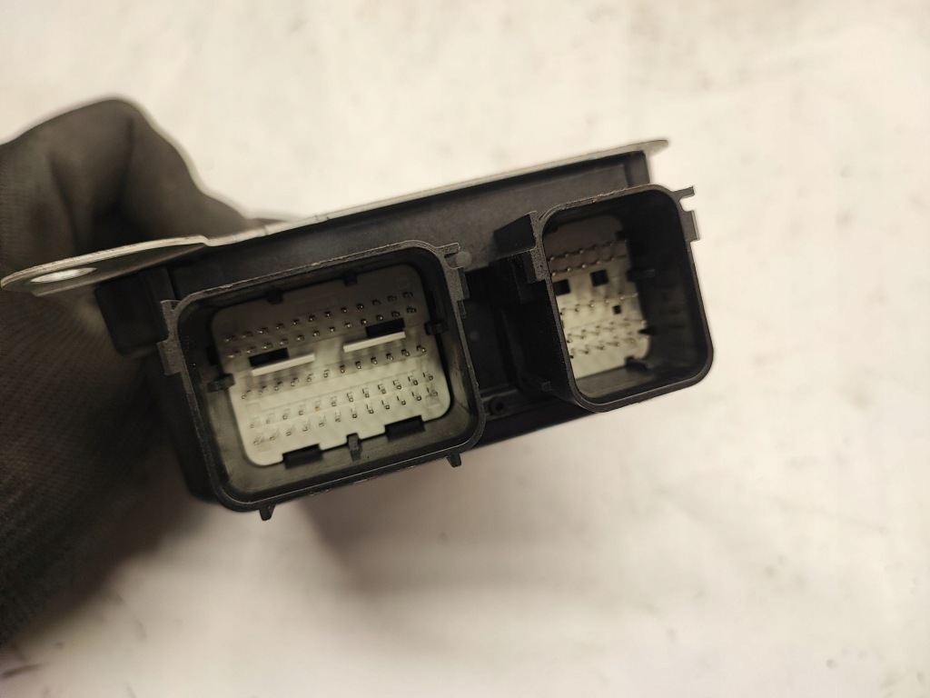 Tesla model x блок керування подушка безпеки 103676700a 2017 Доставка