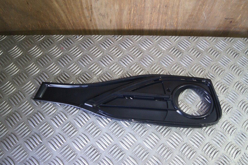 фото №1, Решётка бампера левая bmw f32 f33 modern line