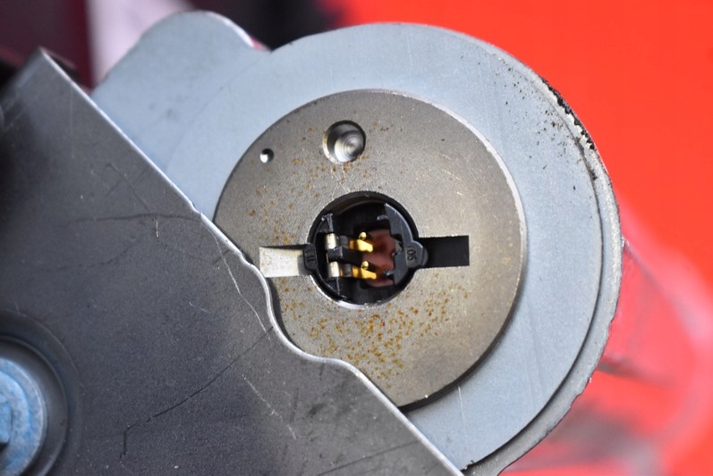 фото №8, Подушка безопасности подушка пассажира eu 7030a233 mitsubishi colt 6 vi z30 lift 08-13