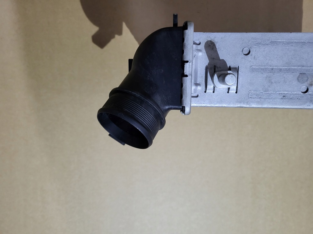 Інтеркулер audi a8 d4 4h0 3.0 tdi лівий 4h0145805h датчик Київ