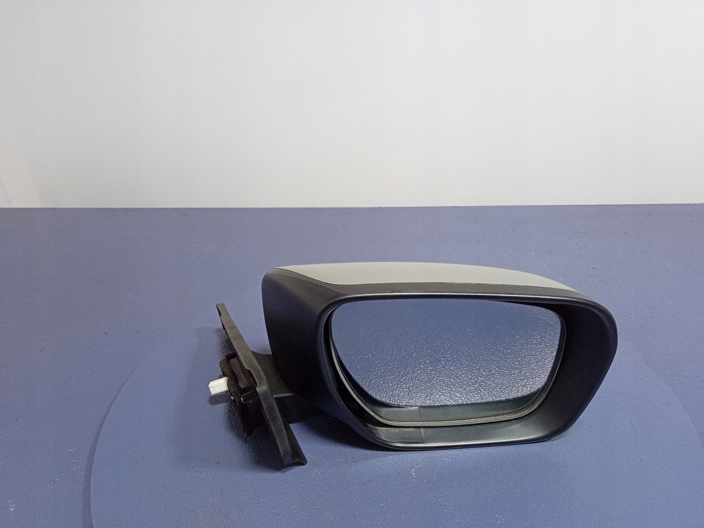 фото №1, Mazda 5 cr i зеркало правое 22r 5 pin