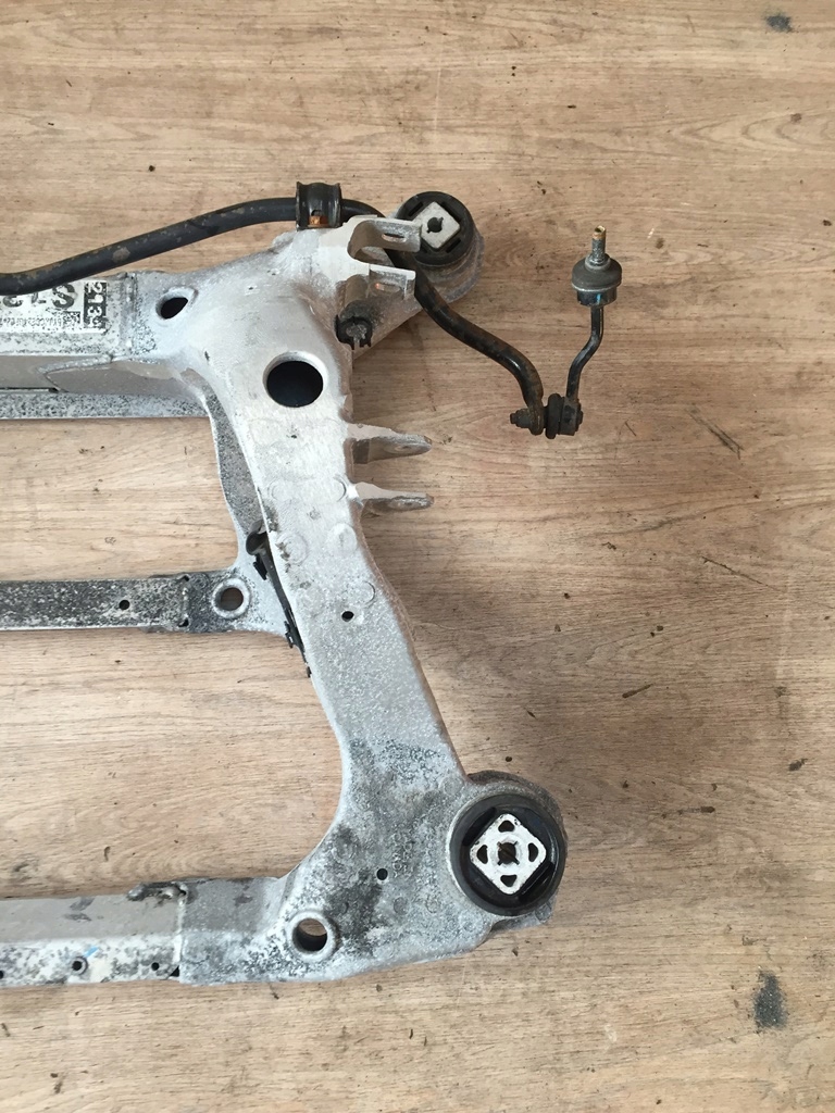 фото №11, Подрамник подрамник подрамник задняя tesla x 1048802-00-a