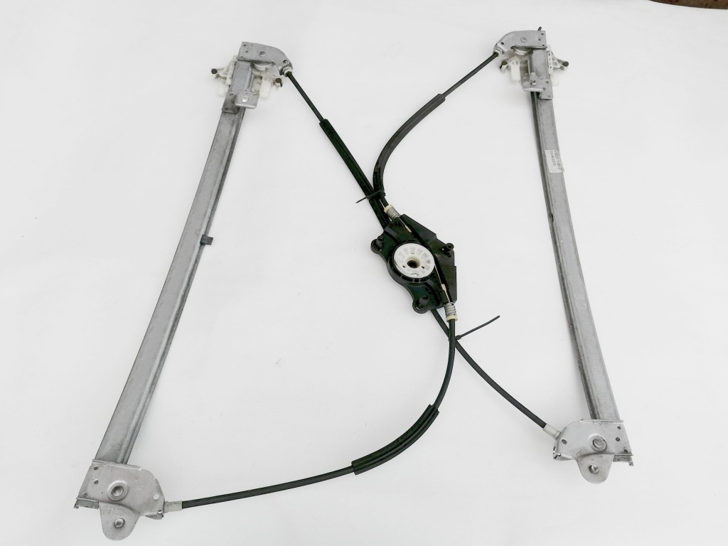 Купити Citroen c8 2008r підйомник скло перед оригінал