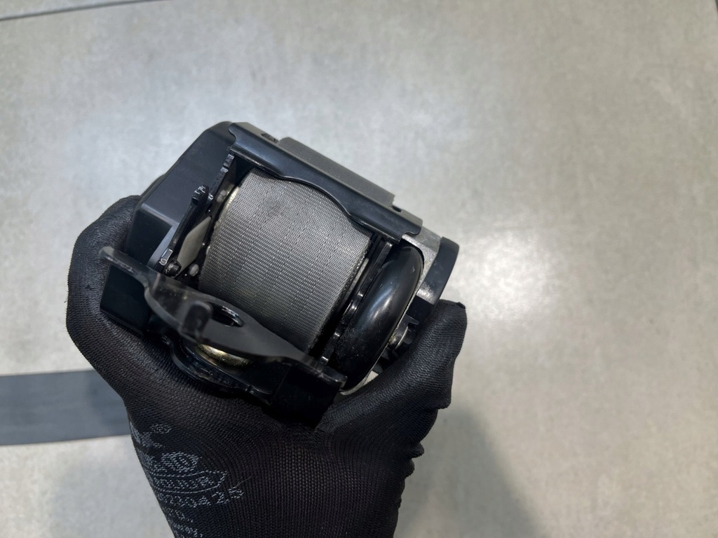 фото №10, Pas безпеки правий перед kia carens ii 1.6 16v