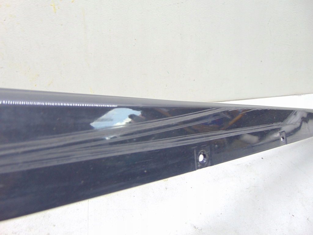 фото №4, Bmw f44 молдинг поріг права 51778075468