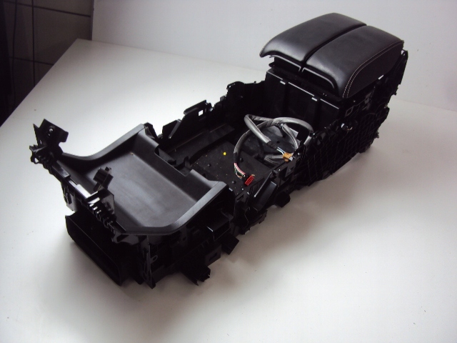 фото №3, Підлокітник range rover velar