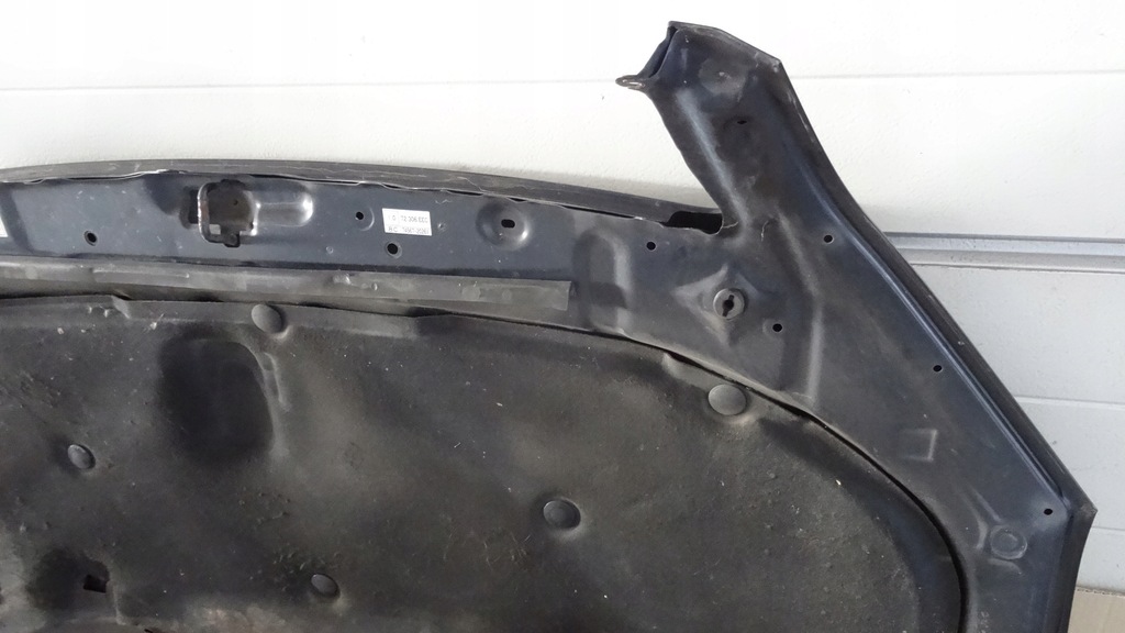 фото №11, Toyota avensis verso t22 капот 1e2