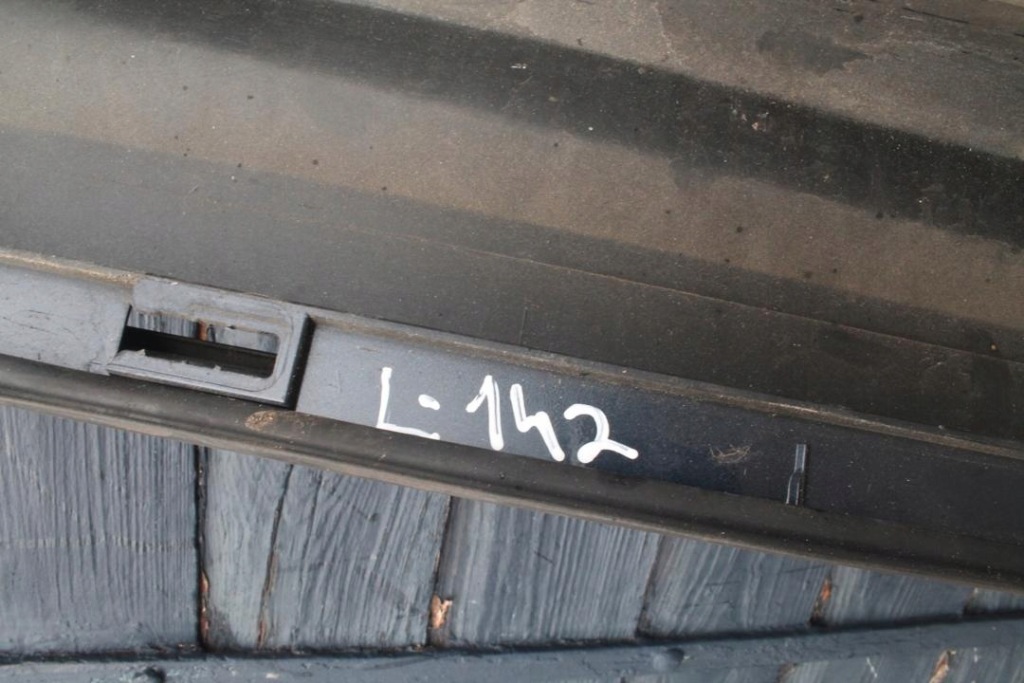 Накладка порога  volvo s80 2 2015 ліва сторона 39867026 Недорого