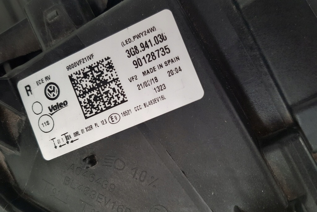 фото №11, Лампа права передня vw arteon 3h7 3g8941036 2018