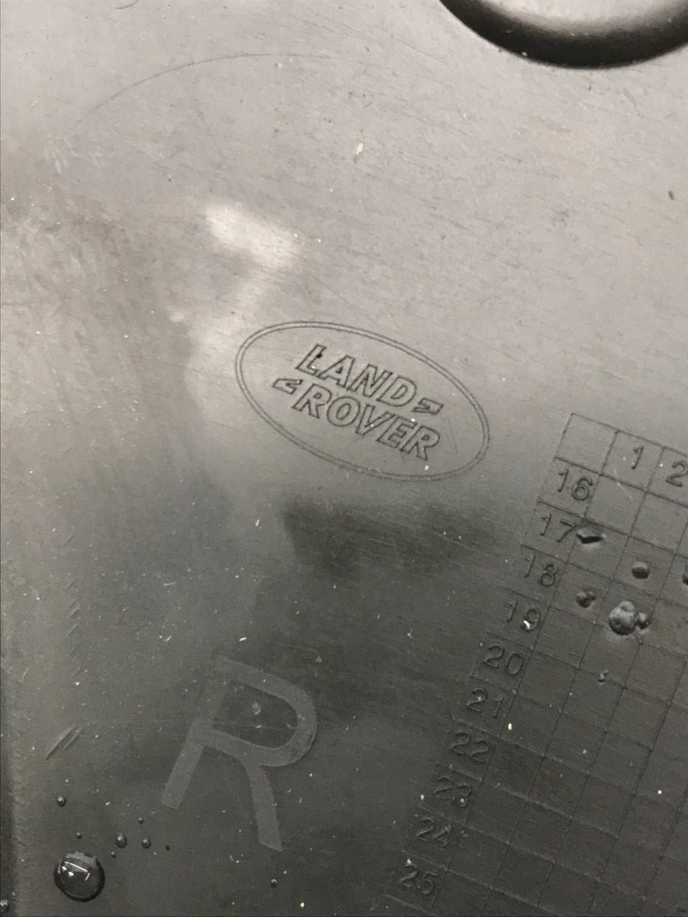 фото №5, Напрямна кронштейн протитуманної фари праве range rover velar j8a2-15266-ba