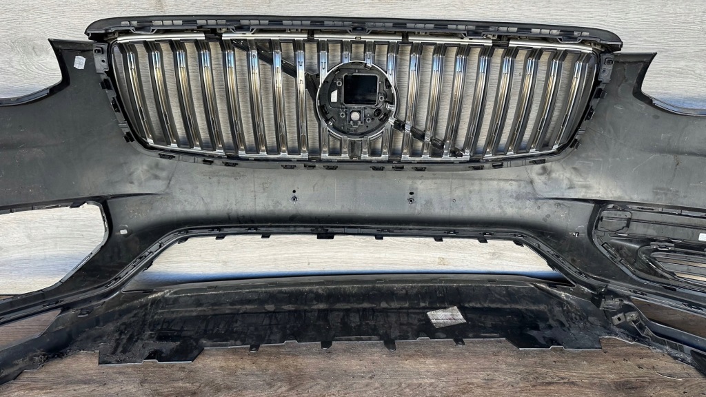 Volvo xc90 2 бампер передний с решетка радиатора 2015- Киев