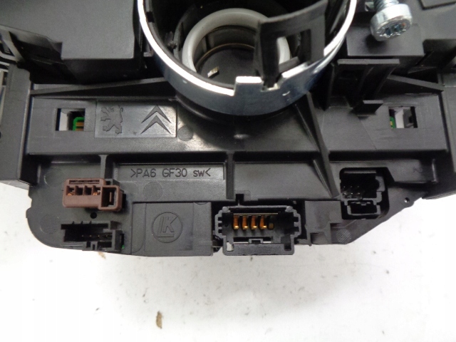 фото №11, Peugeot 3008 перемикач комбінований стрічка