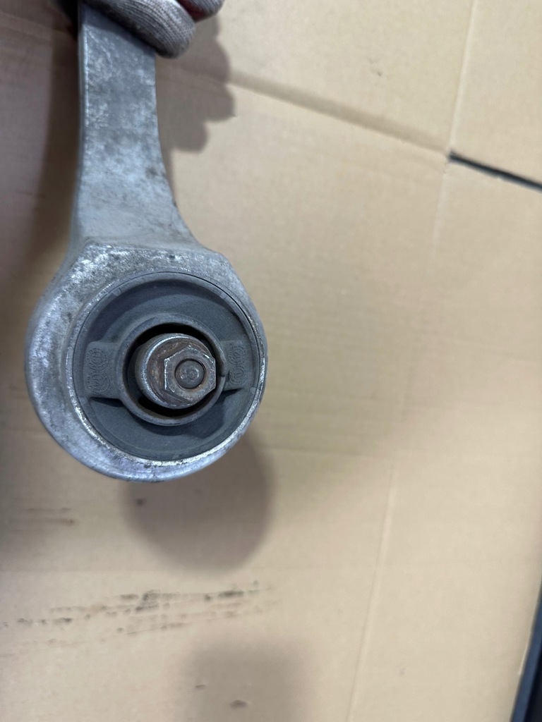 фото №5, Важіль правий перед, правий передній audi a8 d4