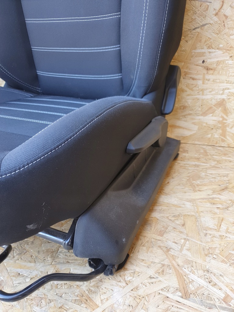 фото №12, Dacia jogger сиденья заднее сиденье обшивки bdb 7 человек