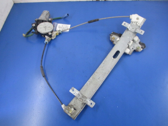 фото №1, Civic vii 3d подъемник стекло перед правый 2pin