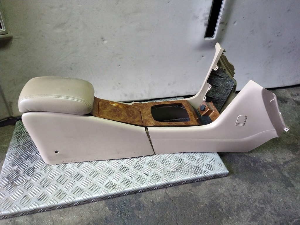 фото №9, Chevrolet epica 08 туннель средний подлокотник