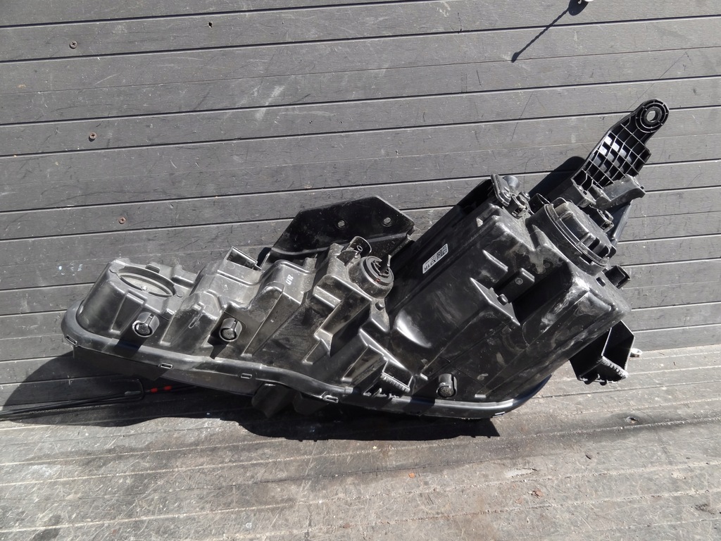 фото №7, Hyundai elantra 2019 лампа передняя правая europa оригинал