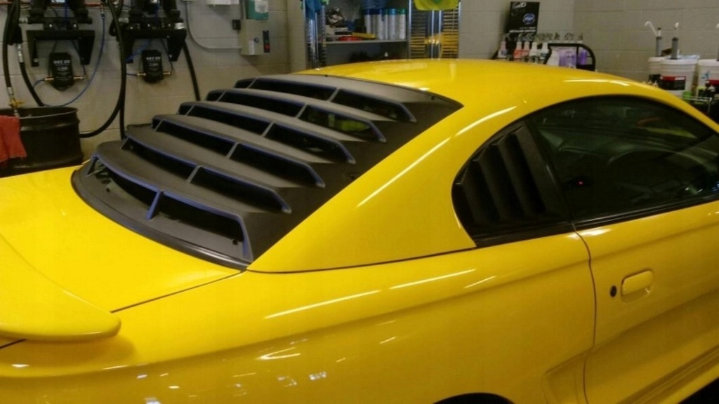 фото №8, Жалюзи стекло задний mustang mk6 vi 2015-2019