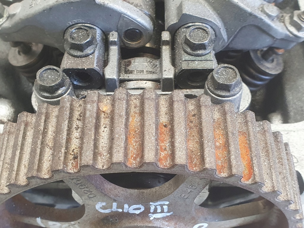 фото №12, Renault clio iii 1.6 16v головка цилиндров 8200293024