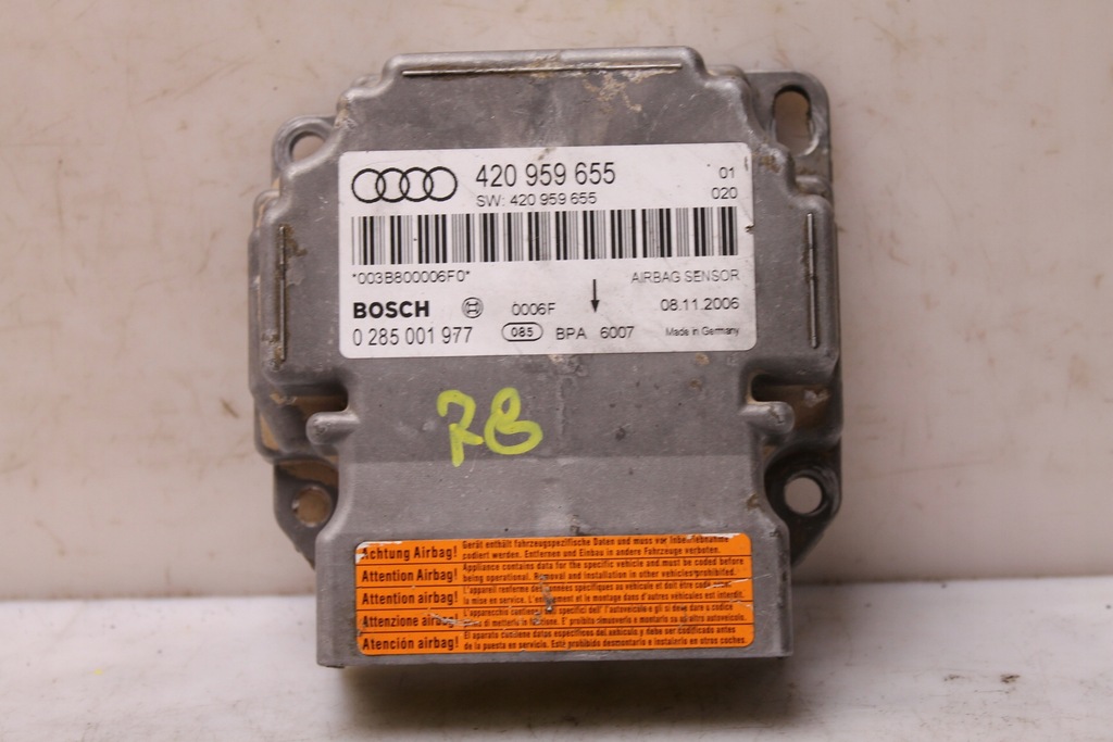 фото №1, Audi r8 420 модуль датчик подушка безопасности подушек 420959655