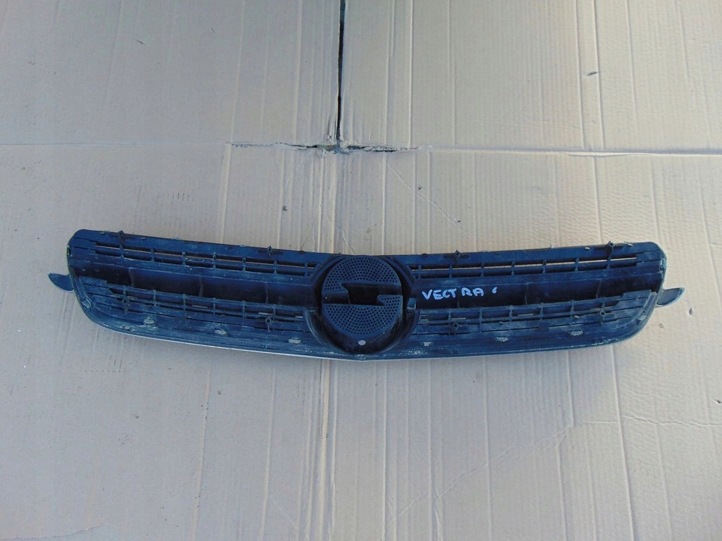 фото №12, Решітка радіатора решітка радіатора opel vectra c gts przed liftem europa