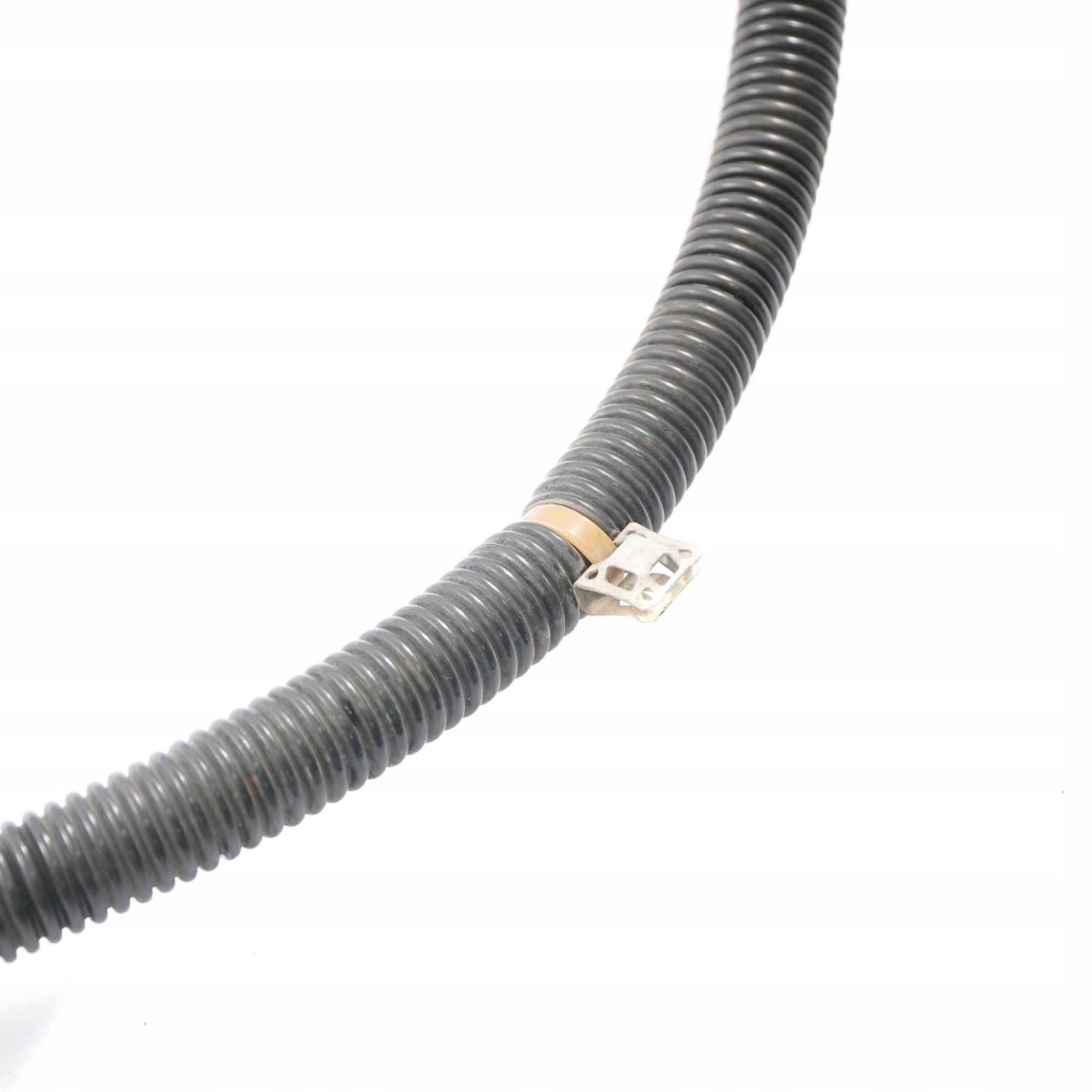 Bmw x3 f25 кабель шланг генератора стартер 8577243 Оригинал