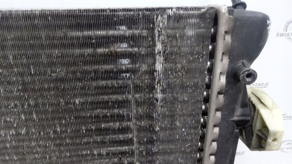 Skoda fabia 2 рестайлинг  1.6 tdi 11r радиатор воды 6r01212530 r3570001 с Разборки