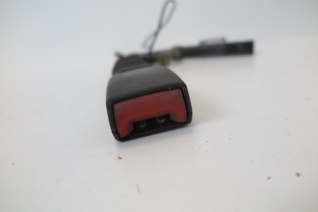 фото №5, Bmw e60 e61 натягувач кліпса права поперечина безпеки правий перед