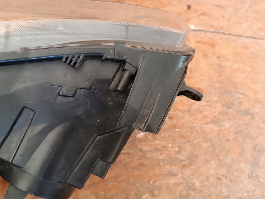 фото №16, Лампа лівий перед фара eu led dacia duster ii 2 260609367r