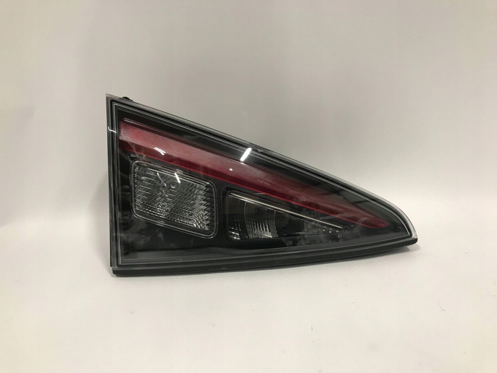 Купити Alfa romeo giulia qv gtam фара задня ліва внутрішня led європа