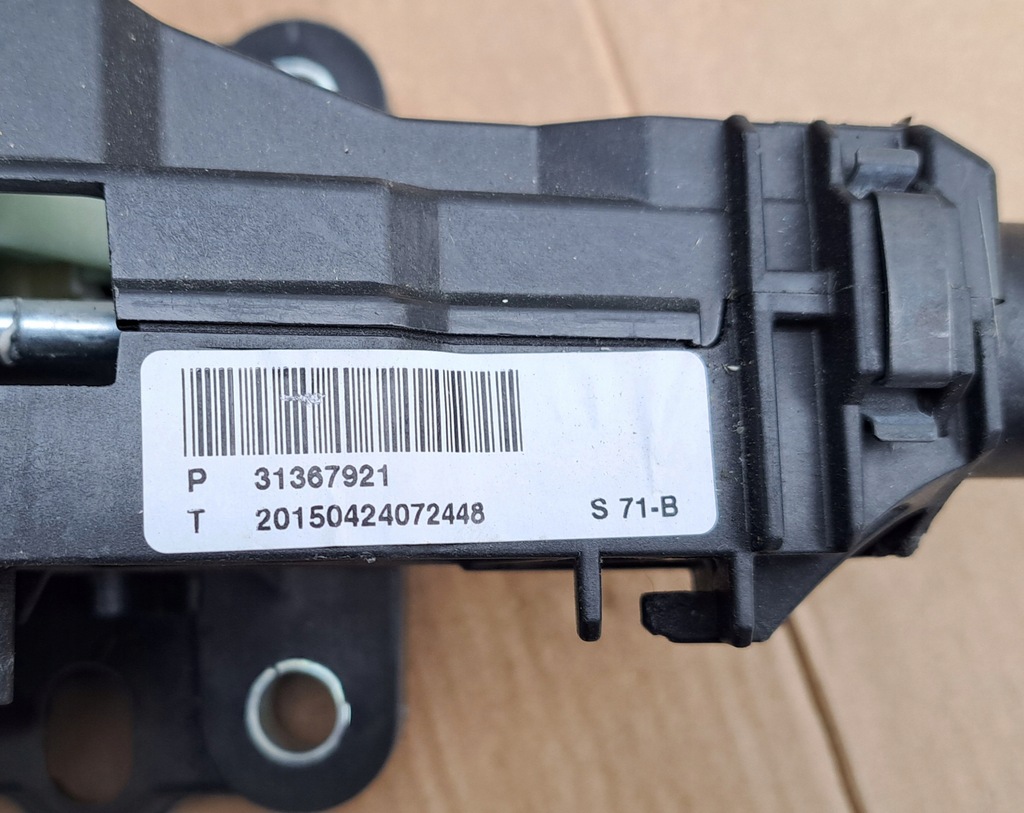 фото №10, Volvo v70 домкрат выборщик переключения передач 31367921 с трос 31367929