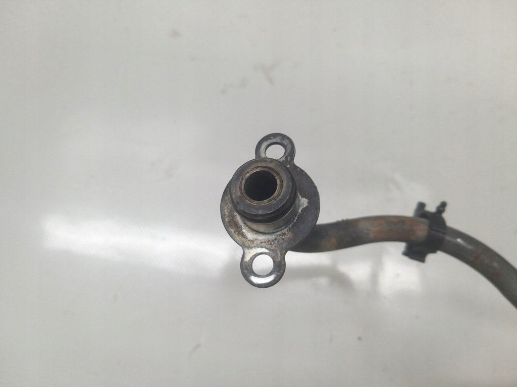 Трубка шланг масляний land rover discovery 3.6 tdv8 368dt 6h3q-6k621-bb Доставка