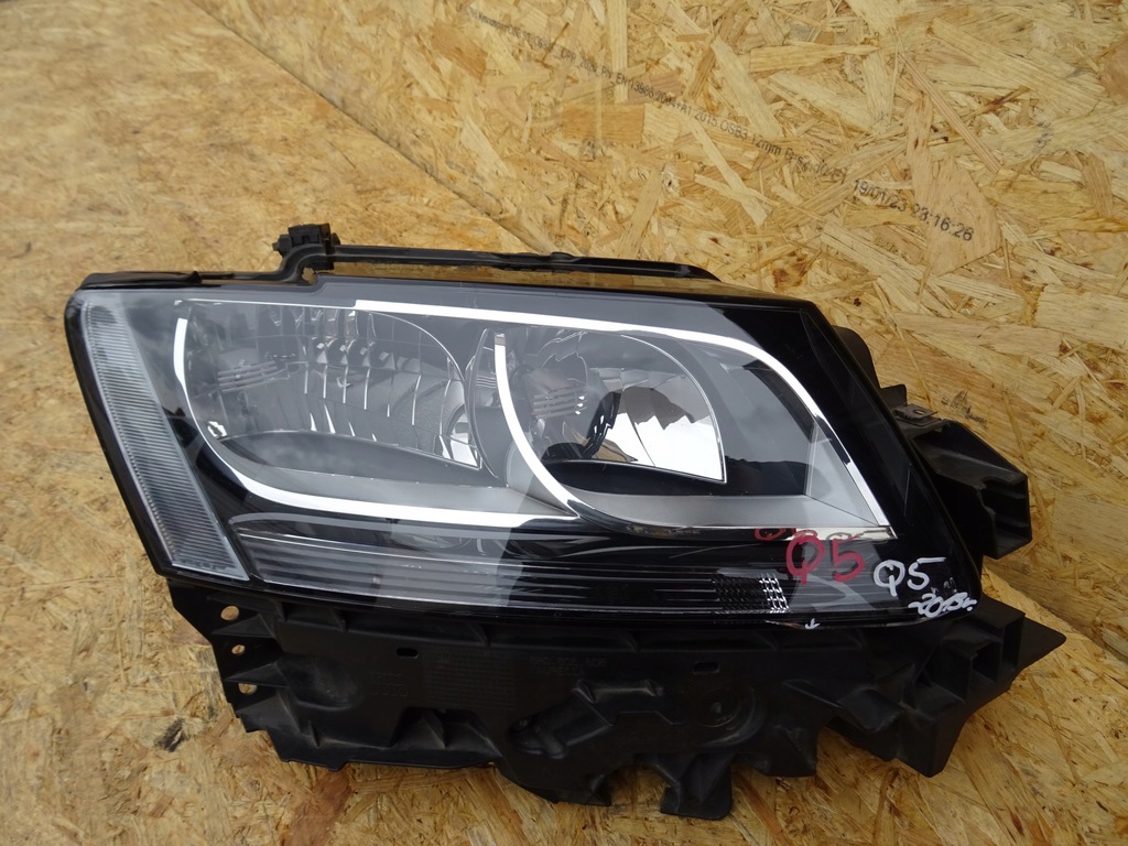 фото №1, Audi q5 8r лампа фара правая правый 8r0941030l