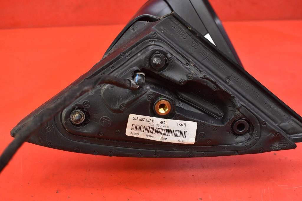 Дзеркало ліва lf9e європа  5jb857407k skoda rapid рестайлінг  17-19 6 pin Зі Шроту