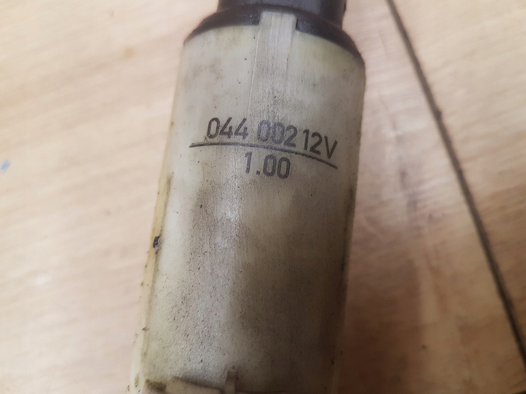 фото №3, Помпа омивача volvo v70