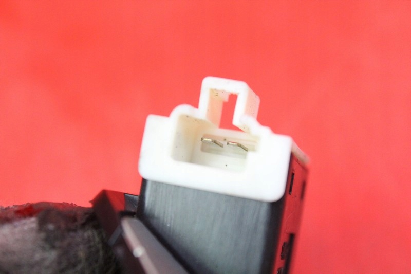 фото №7, Ручка кнопка крышки задняя задний 15a322 lexus is 250 2 ii sedan 05-13