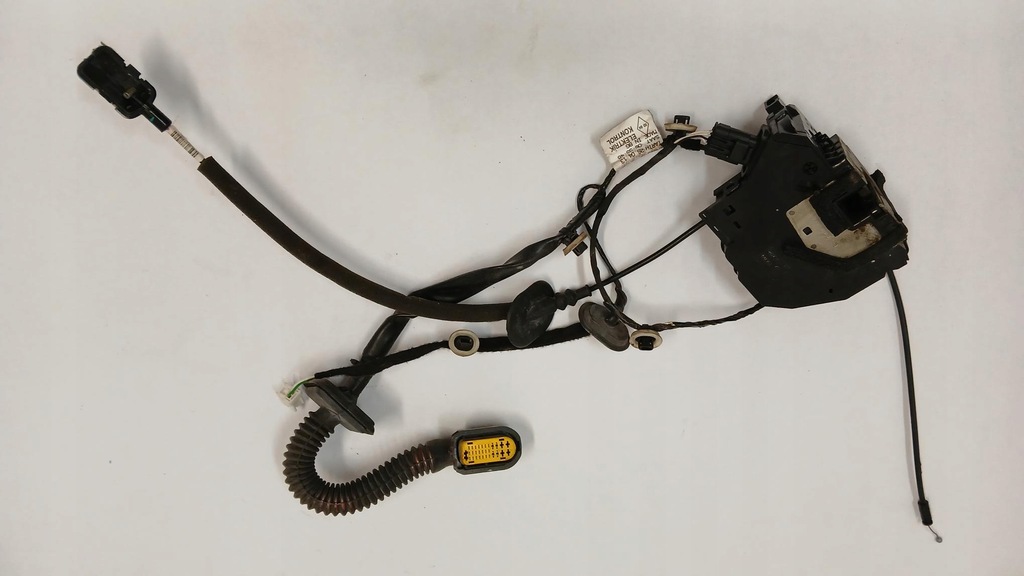 фото №4, Замок дверь 825015591r clio iv