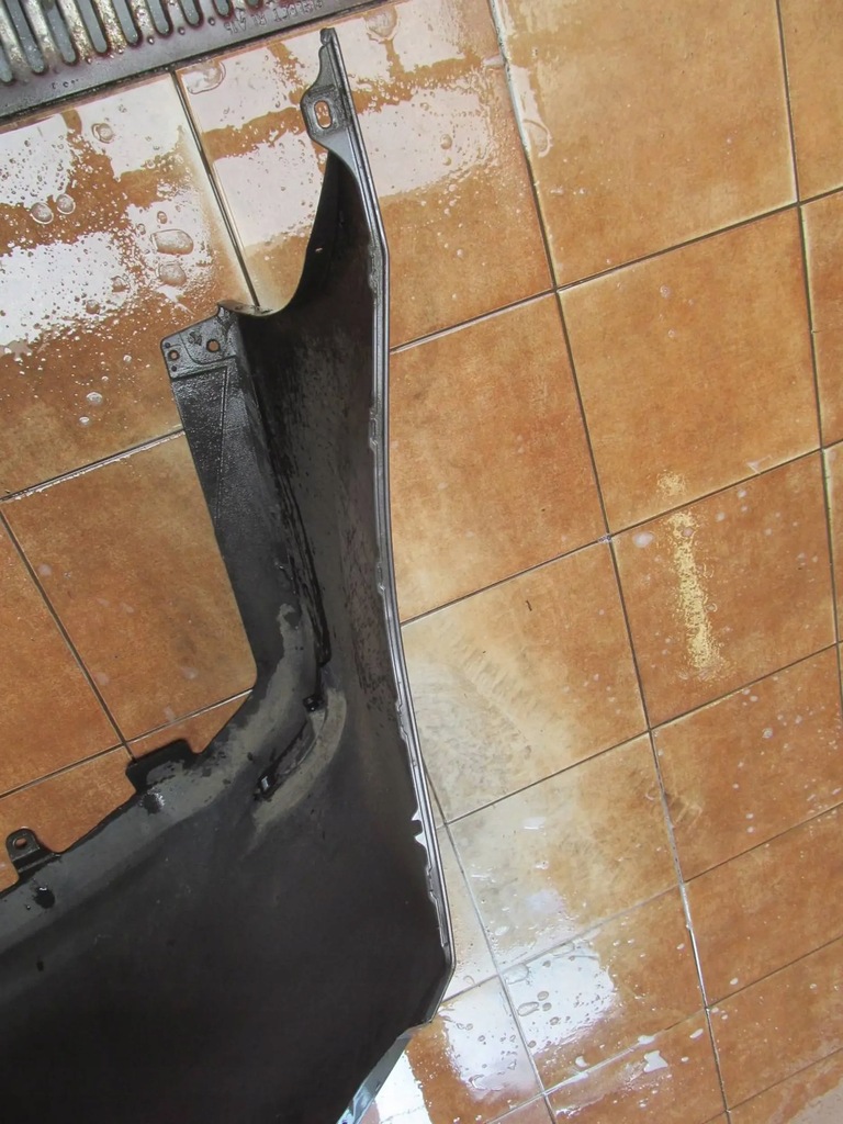 фото №15, Toyota corolla e16 e18 sedan 13-19 бампер задняя задний задний kol 1g3 c412