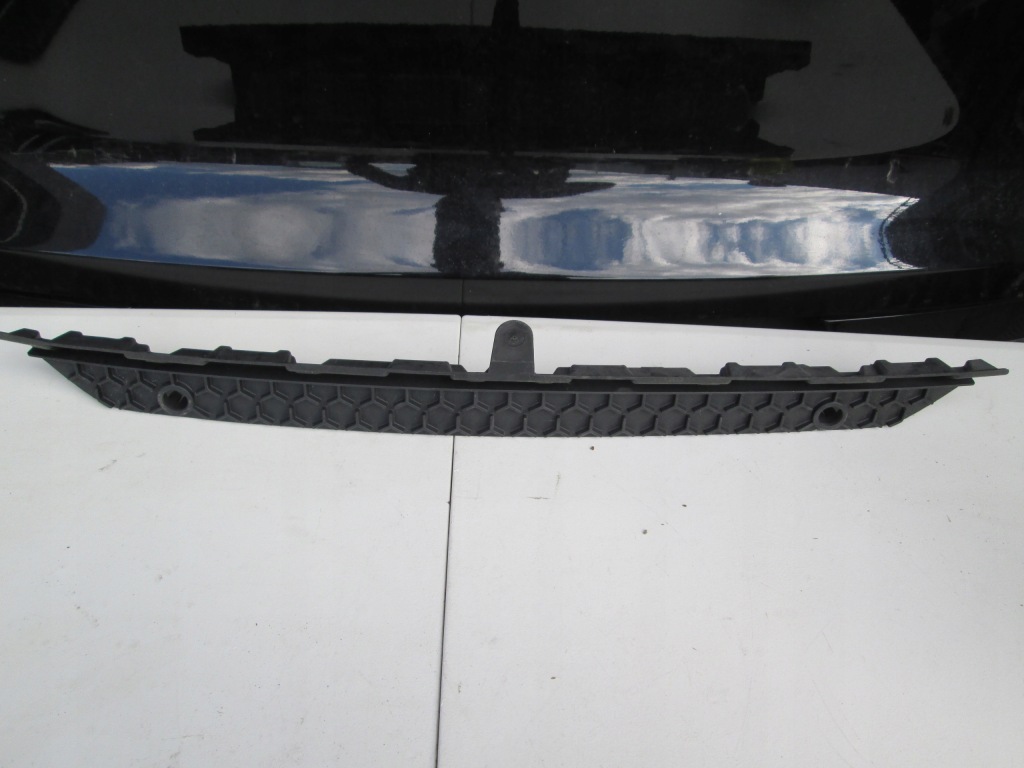 Купить Решётка бампера задняя renault megane gt4 850709909r