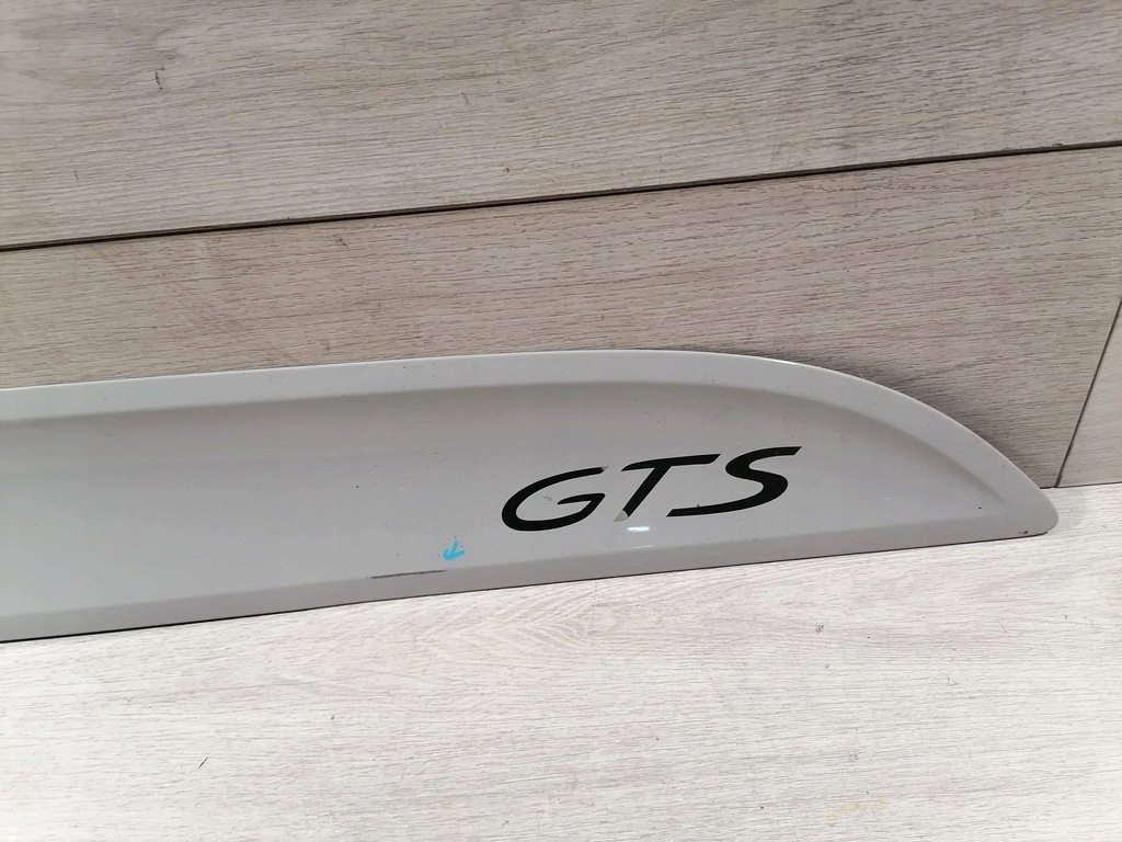 фото №7, Macan молдинг двері правий перед 95b837890