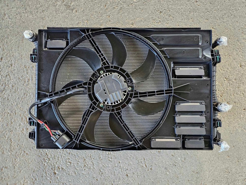 фото №1, Комплект радіатор vw arteon vw t-roc passat b8 tdi