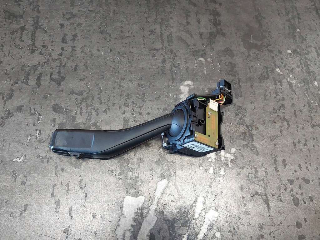 фото №7, Рычаг / переключатель поворотники volkswagen touran i 1k0953513a