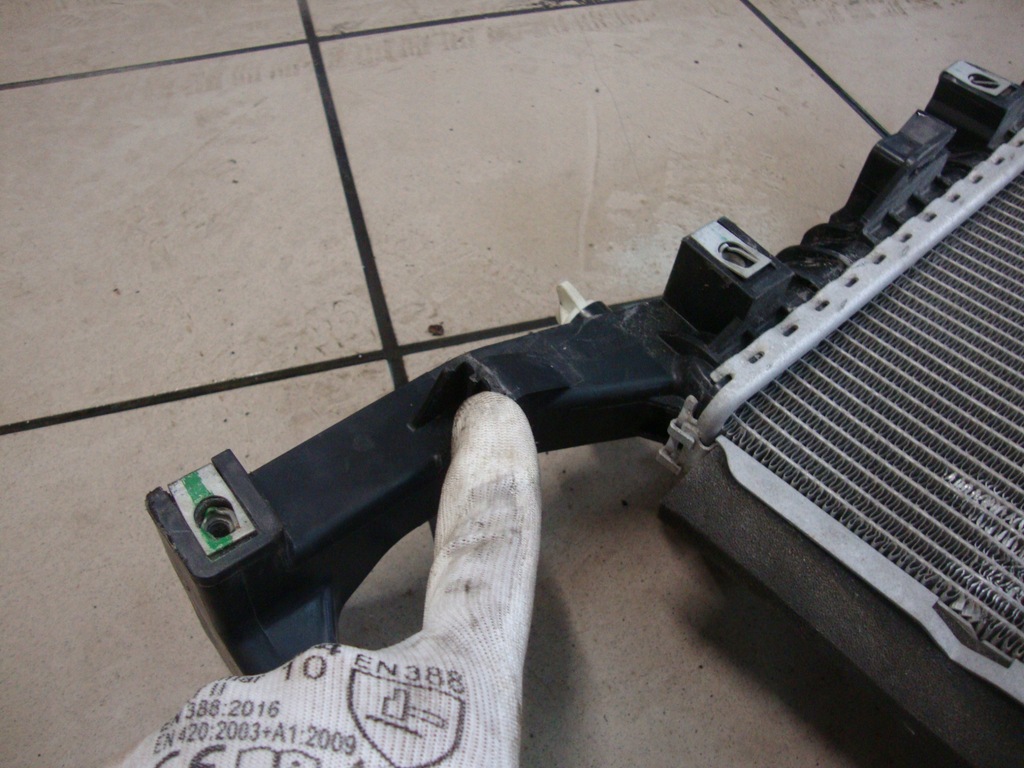 фото №8, Радиатор wody ford mustang 15 2.3