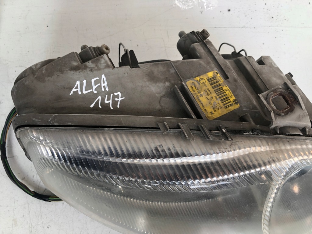 фото №3, Лампа передня права alfa romeo 147