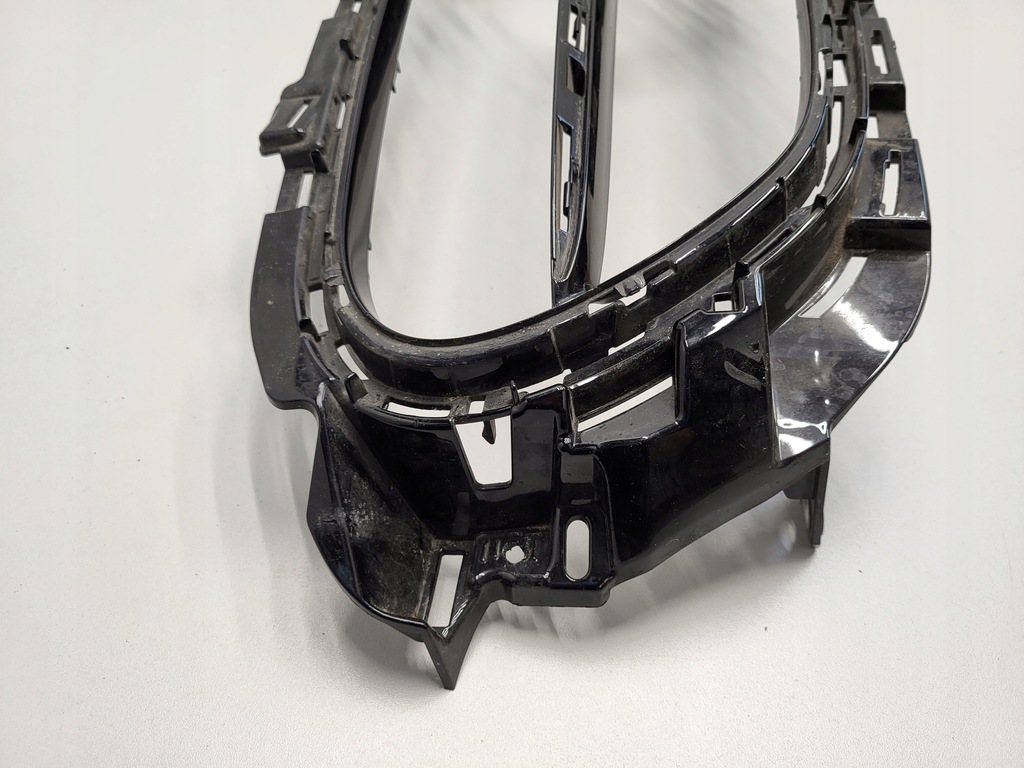 фото №11, Mercedes e w213 c238 amg решётка радиатора перед решётка радиатора рамка