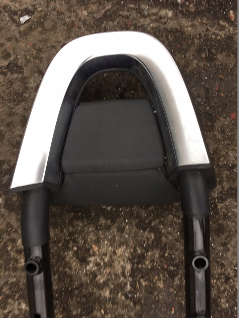 фото №8, Audi a3 8p lift cabrio подголовник левый задняя кожа