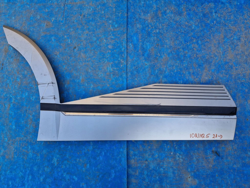 фото №1, Молдинг na дверь правая задняя hyundai ioniq 5 21r-